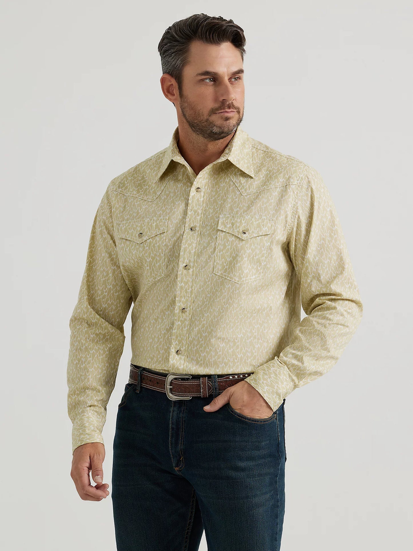 Wrangler Men's Long Sleeve Shirt - 20X Competition Advanced Comfort in Khaki Drip