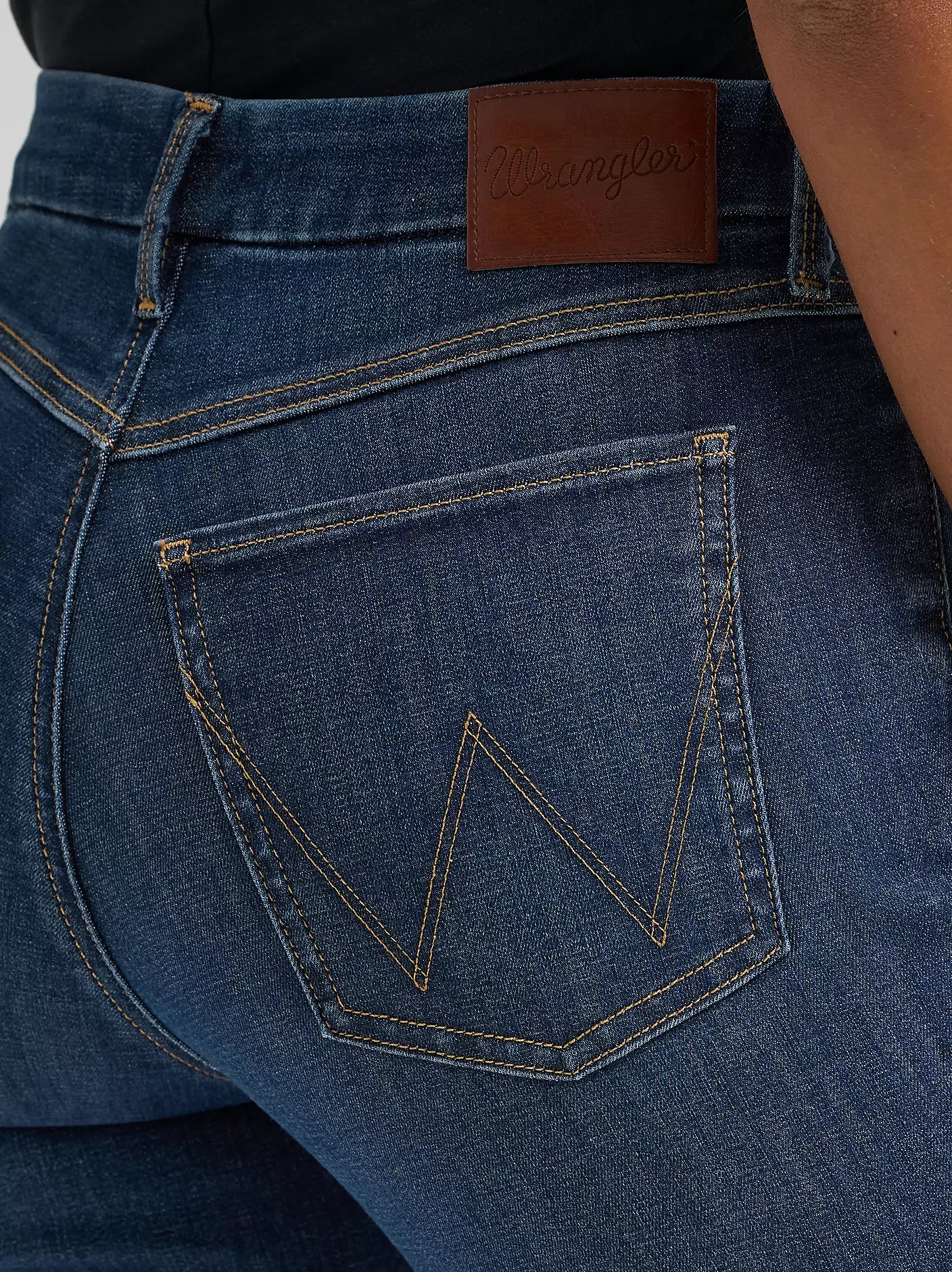 Wrangler Women's Bespoke Kick Flare Jean