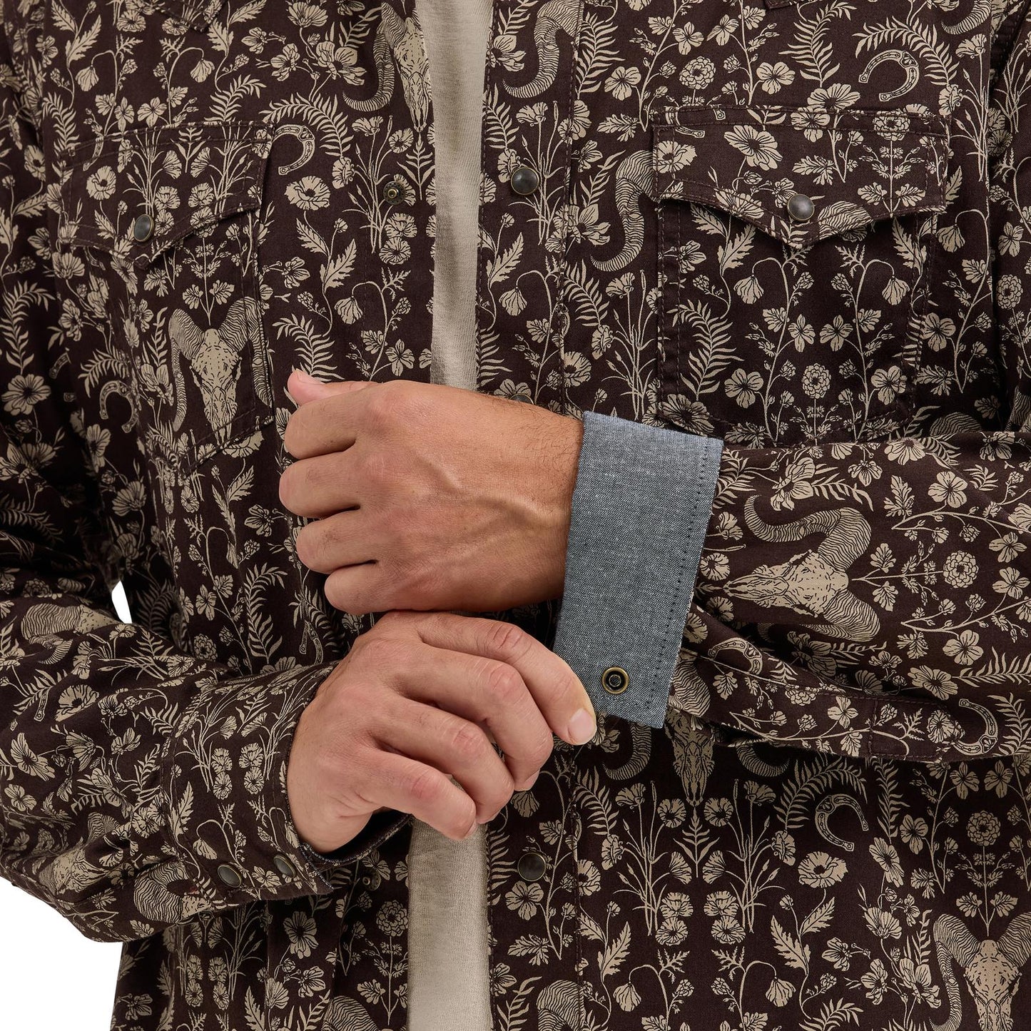 Wrangler Men's Long Sleeve Retro Premium Brown Print Modern Fit Shirt
