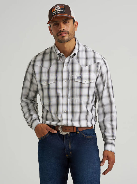 Wrangler Men's Performance Snap Long Sleeve Shadow Gray Plaid Shirt