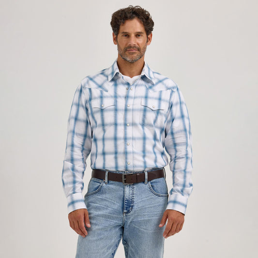 Wrangler Men's Long Sleeve Retro Premium Blue & White Plaid Modern Fit Shirt