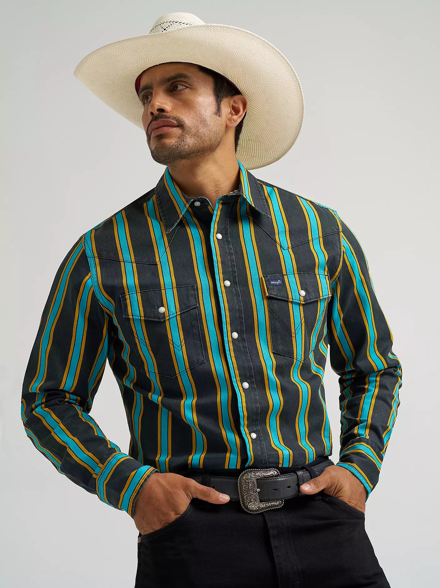 Wrangler Men's Vintage-Inspired Brushpopper Western Snap Workshirt