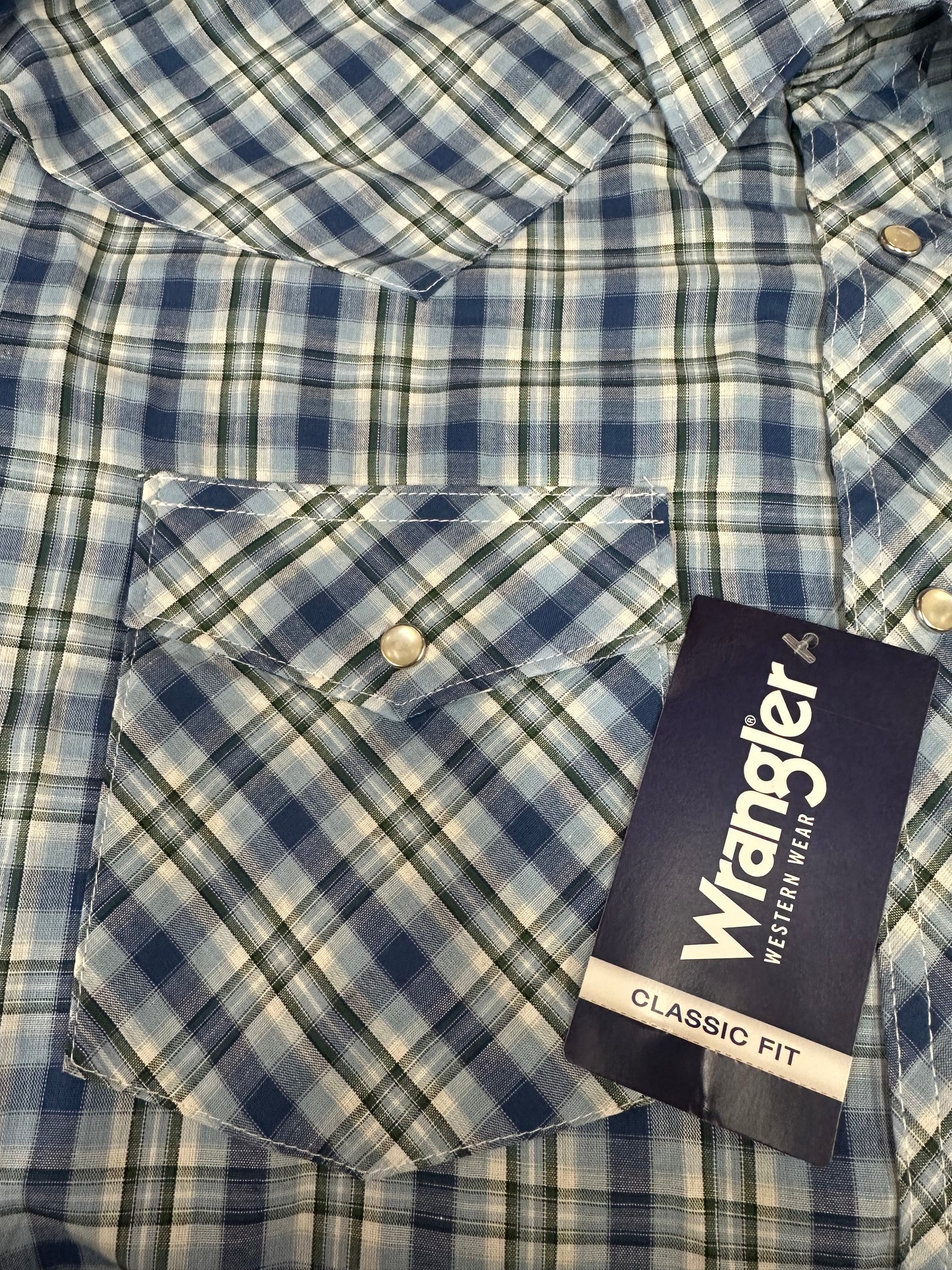 Wrangler Men's Short Sleeve Western Snap Plaid Shirt