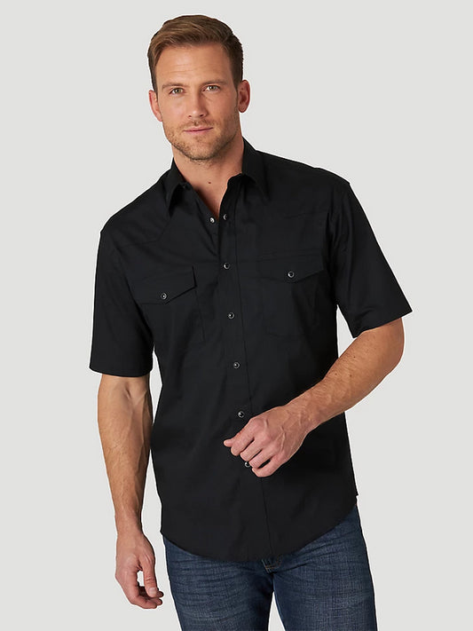 Wrangler Men's Short Sleeve Shirt - Black Solid